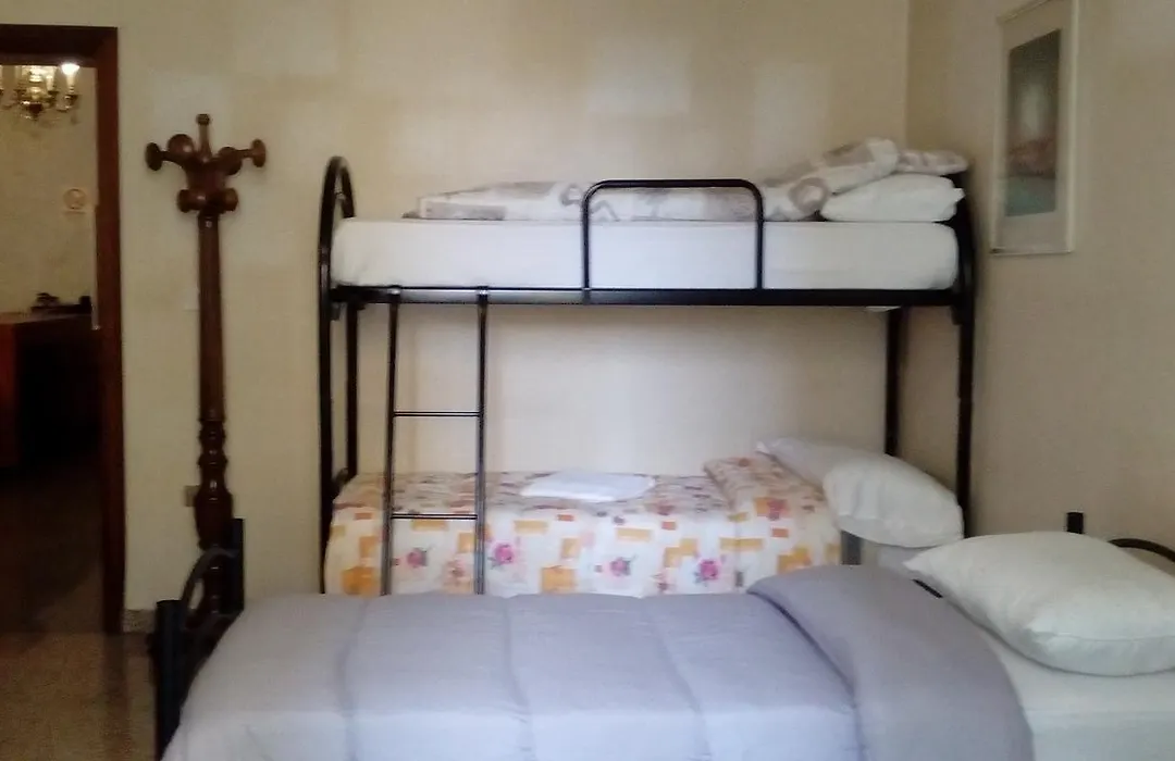 Palestro Guest House 247-1
